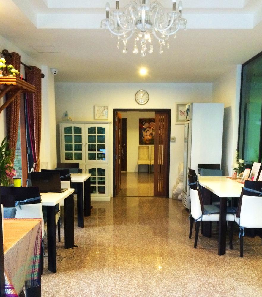 Hotel Baan Paan HHQ Esterno foto