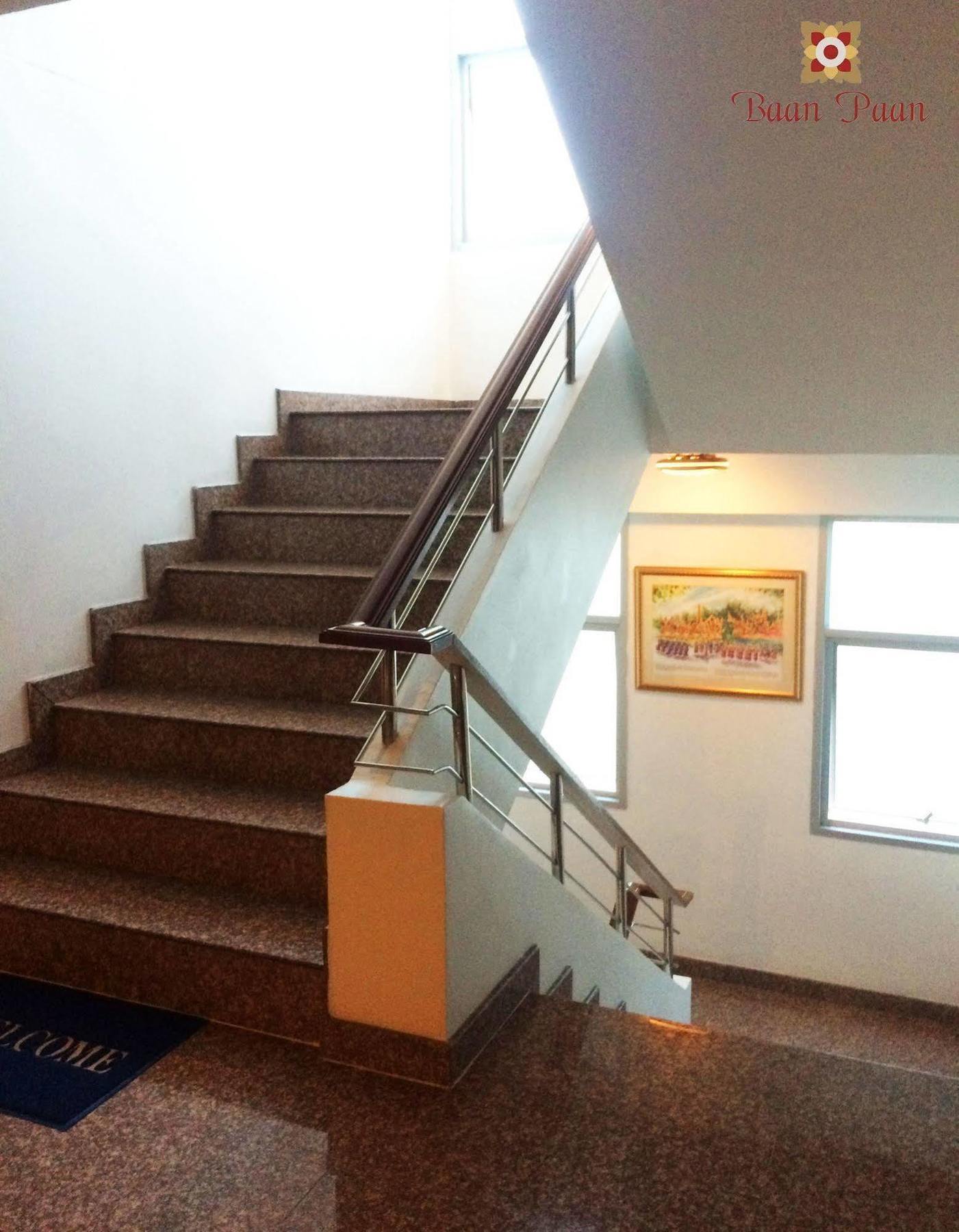 Hotel Baan Paan HHQ Esterno foto