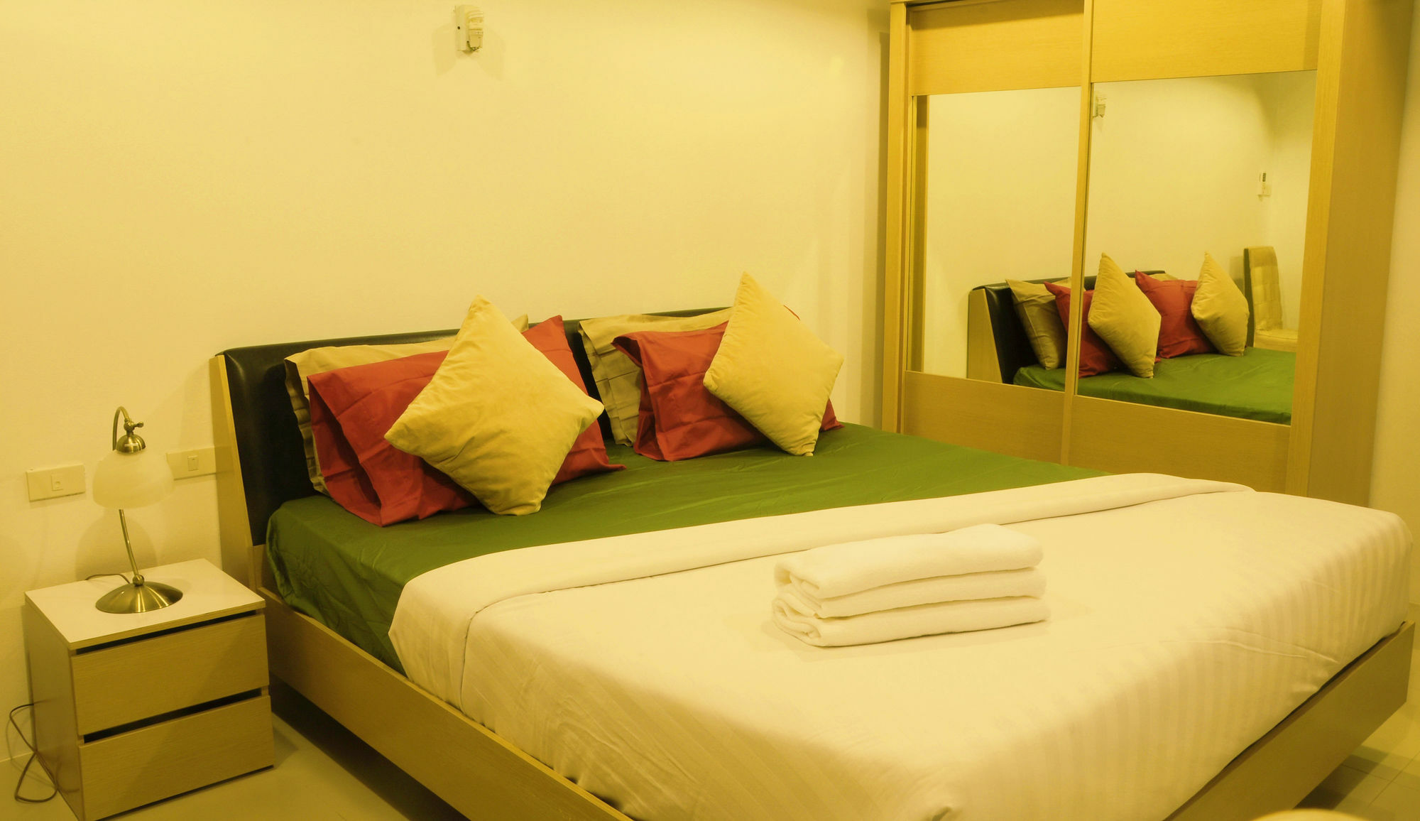 Hotel Baan Paan HHQ Esterno foto