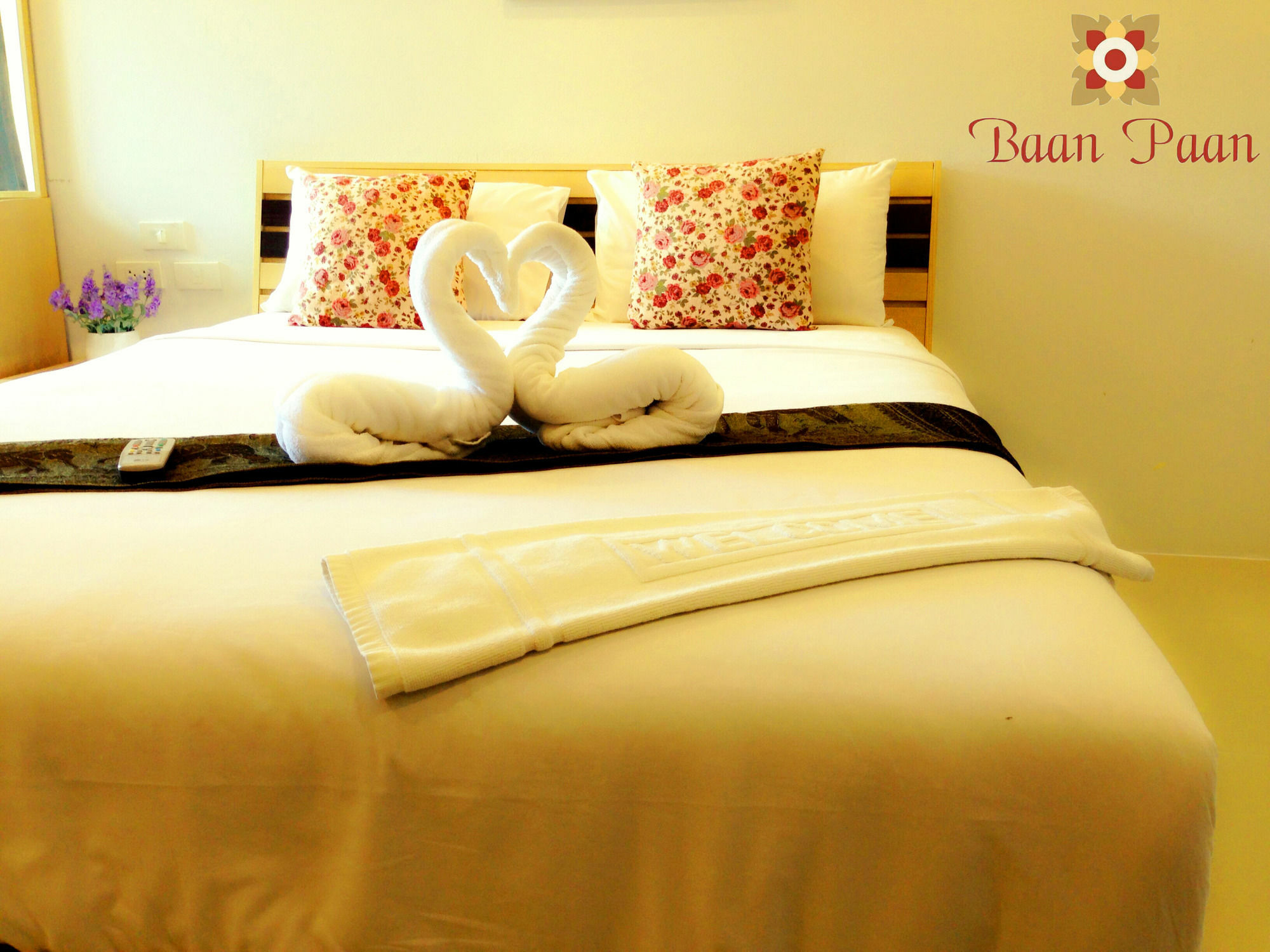 Hotel Baan Paan HHQ Esterno foto