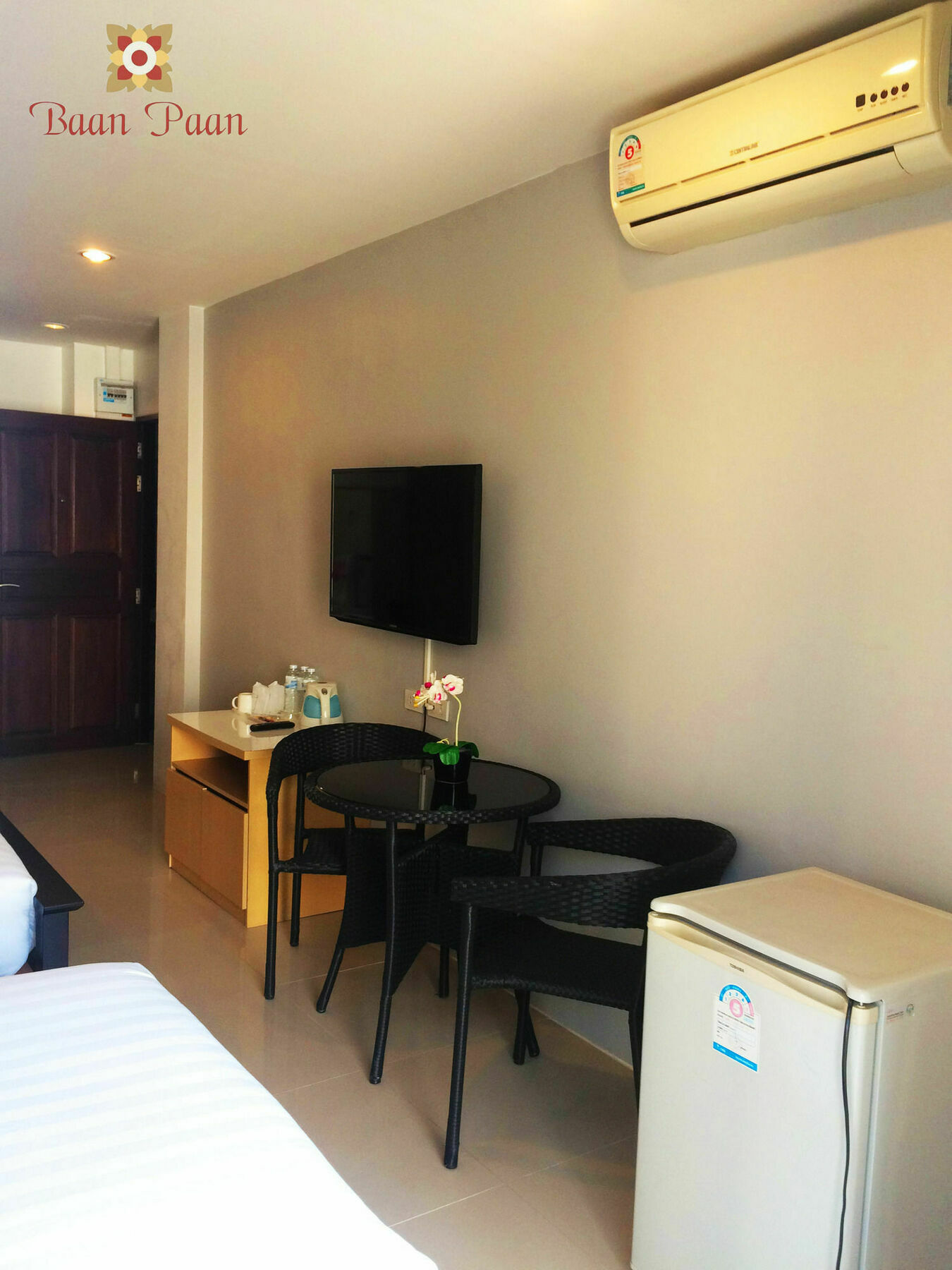 Hotel Baan Paan HHQ Esterno foto